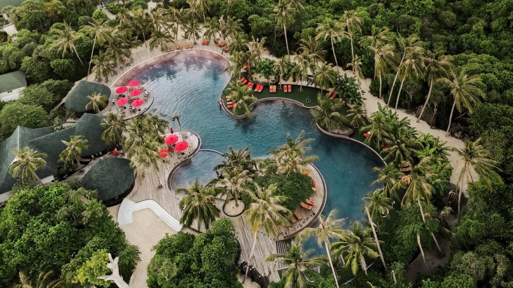 Jungali Pool Bar Siyam World Maldives