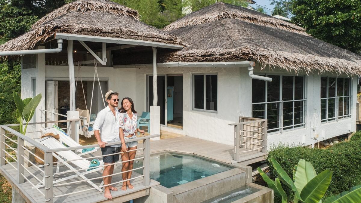 Thailand honeymooners