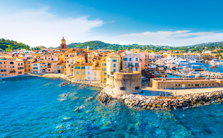 Provence, France a best holiday destination in June