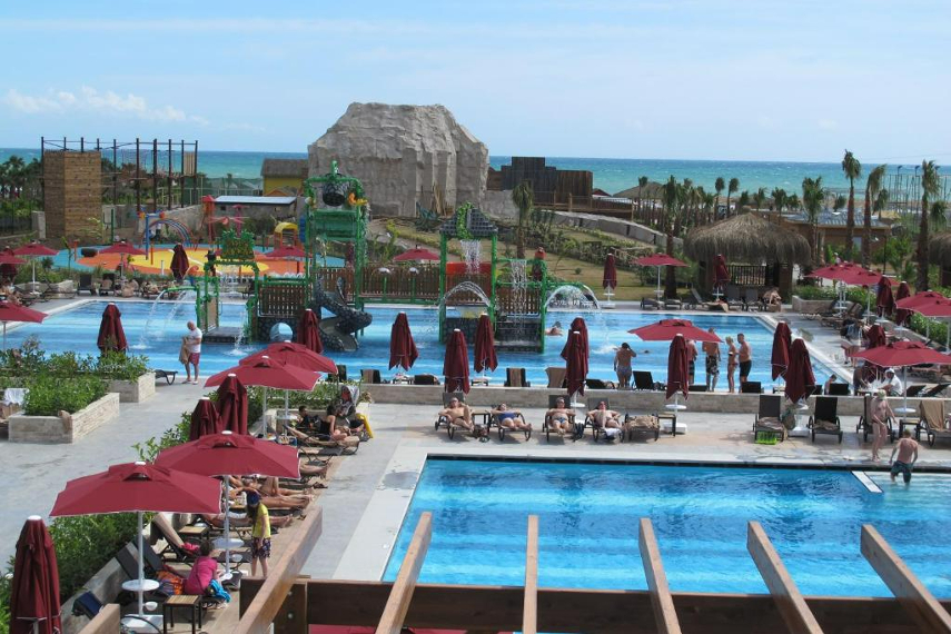 Aska Lara Resort & SPA a best hotel in turkey for families
