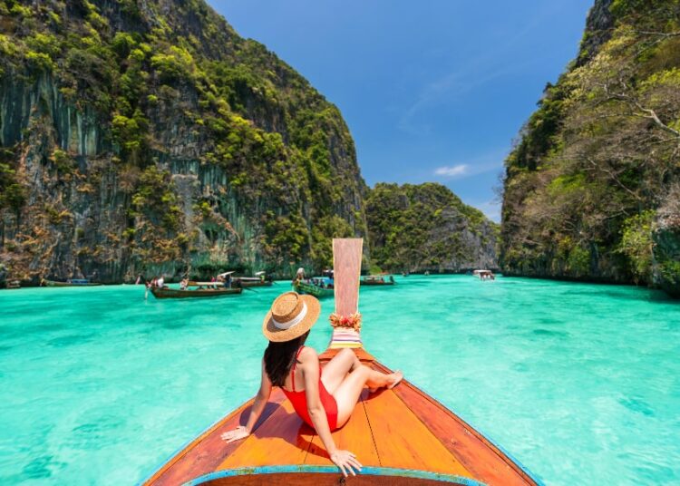 Phuket a best hot destination in December
