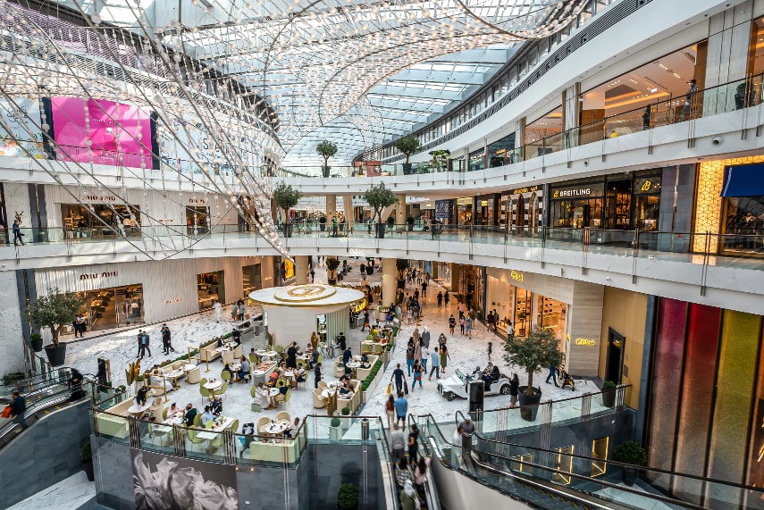 Visit Dubai Mall for shopping