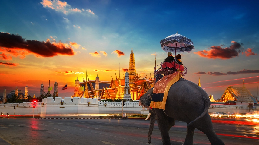 Bangkok, Thailand a warmest place in April