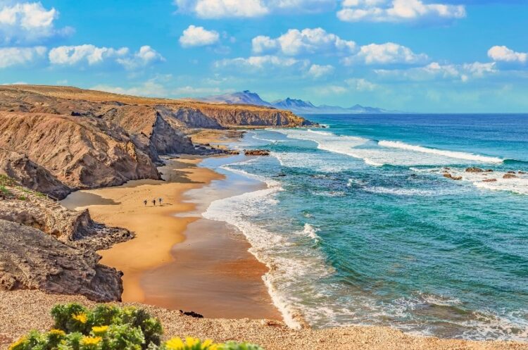 5 Hottest Canary Islands To Visit In December In 2026