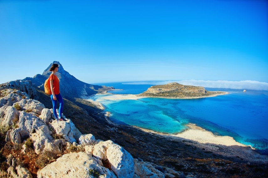 Outfit to wear in Crete in May