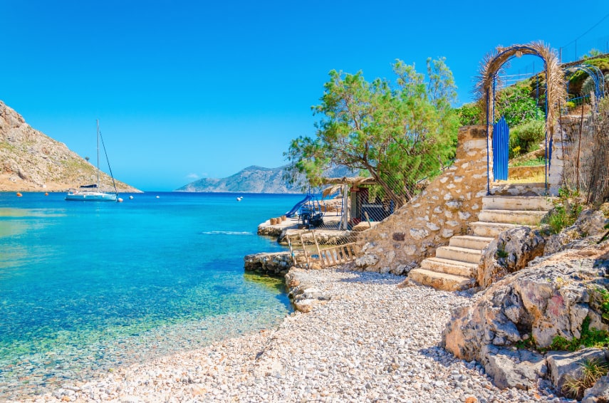 Plan a trip to Crete in April
