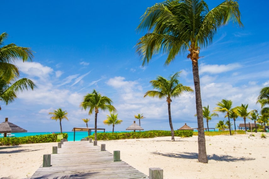 White beach in Turks and Caicos