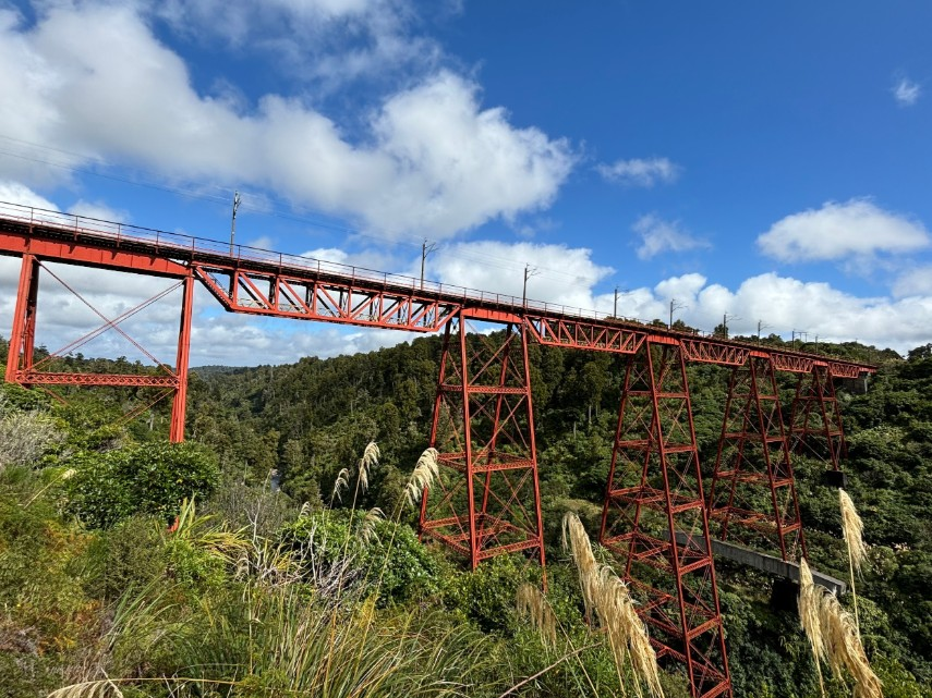 A prominent railway bridge in New Zealand