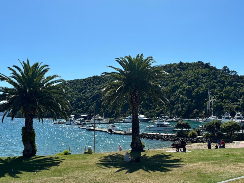 Shakespeare Bay in New Zealand