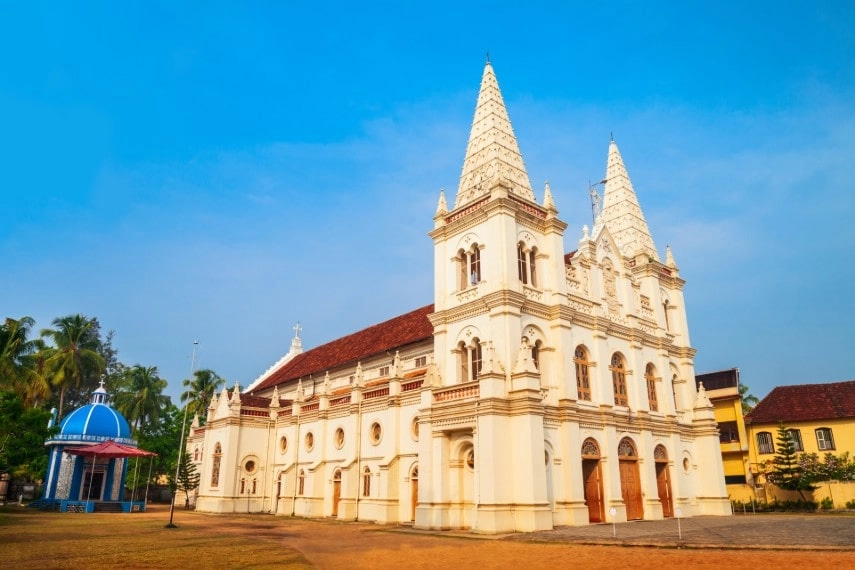 heritage walk of Santa Cruz Basilica Fort Cochin