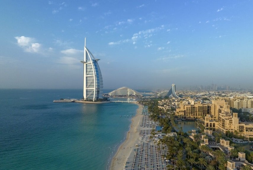 Burj Al Arab in Dubai, best attraction to visit