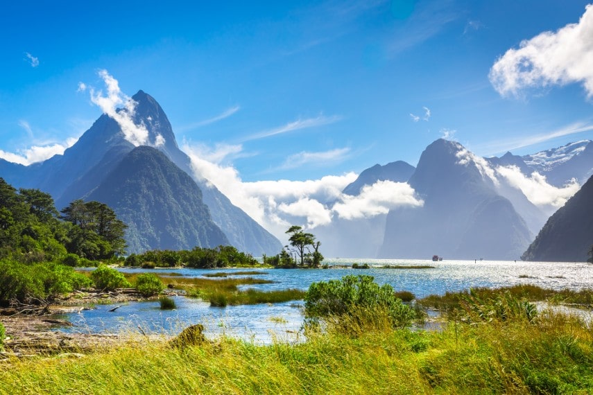 Milford Sound in new Zealand