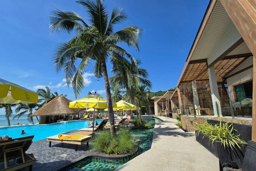 Cocohut Beach Resort in Koh Phangan