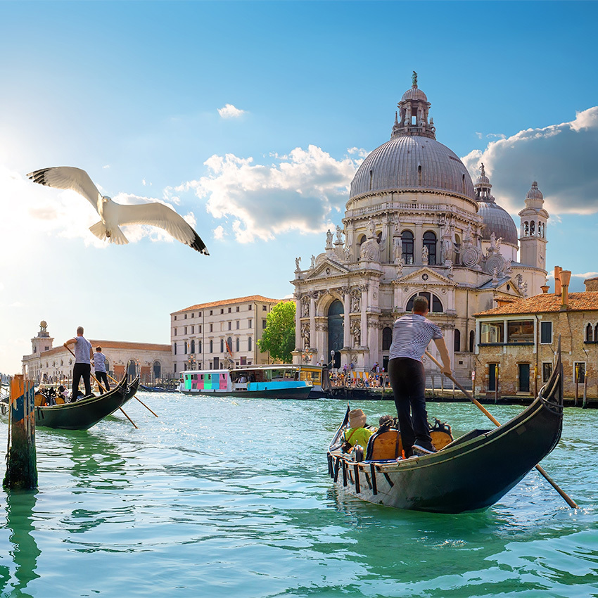 Visit Venice in April