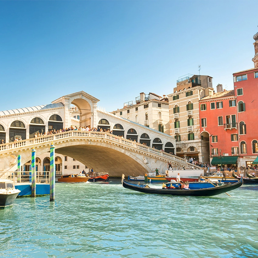 Visit at Venice in February