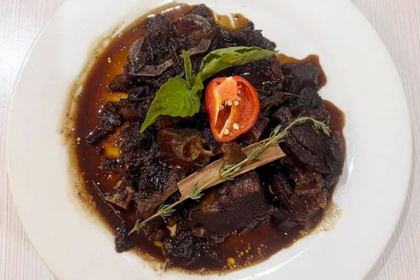 Eat Bajan Pepperpot in Barbados

