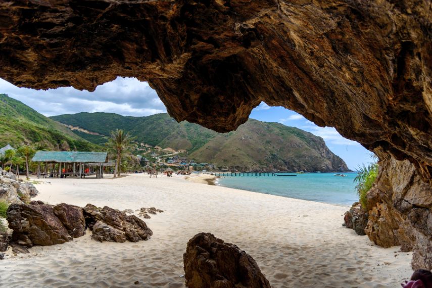 View of the Ky Co Beach, Vietnam
