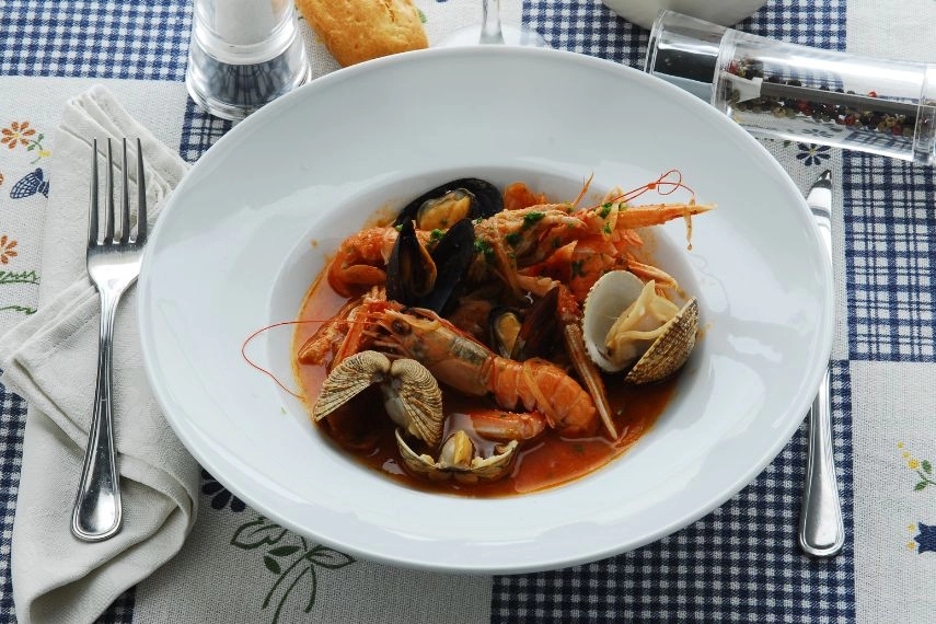 Scampi and Seafood Buzara