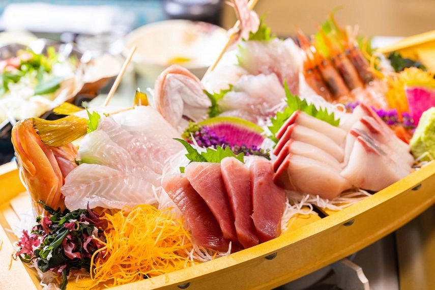 sashimi boat platter