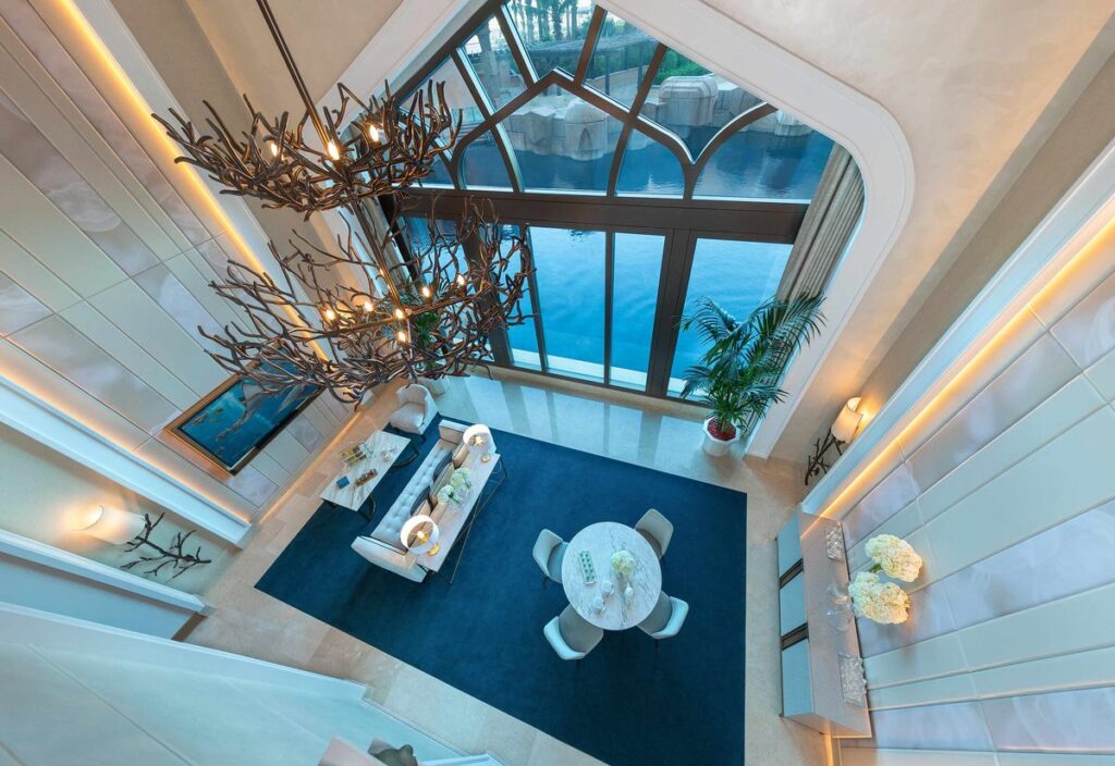 Underwater Suite Atlantis The Palm Dubai Upstairs lounge